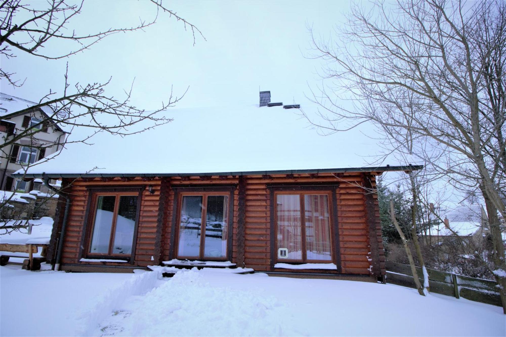 Oybiner Blockhaus Und Ferienwohnungen Hain  Екстериор снимка
