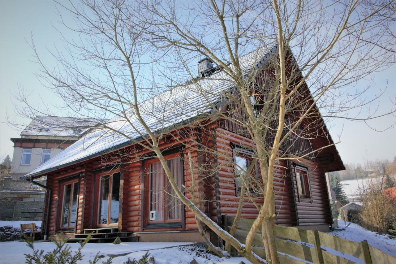 Oybiner Blockhaus Und Ferienwohnungen Hain  Екстериор снимка