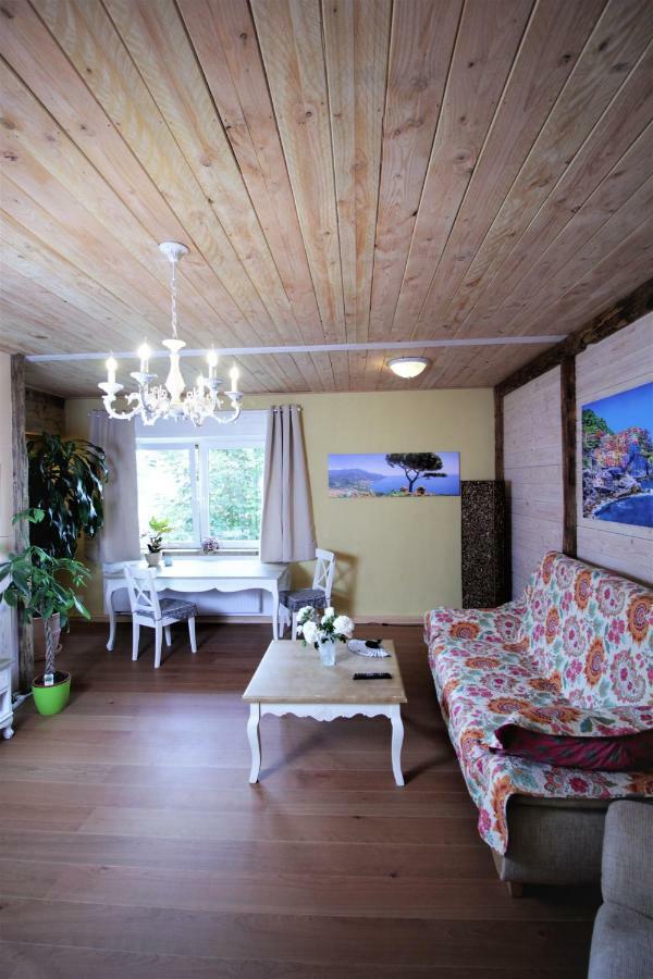 Oybiner Blockhaus Und Ferienwohnungen Hain  Екстериор снимка